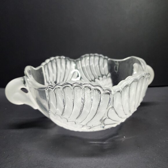 Vintage Mikasa Frosted Clear Glass Double Swan Bowl with Handles - Picture 6 of 8